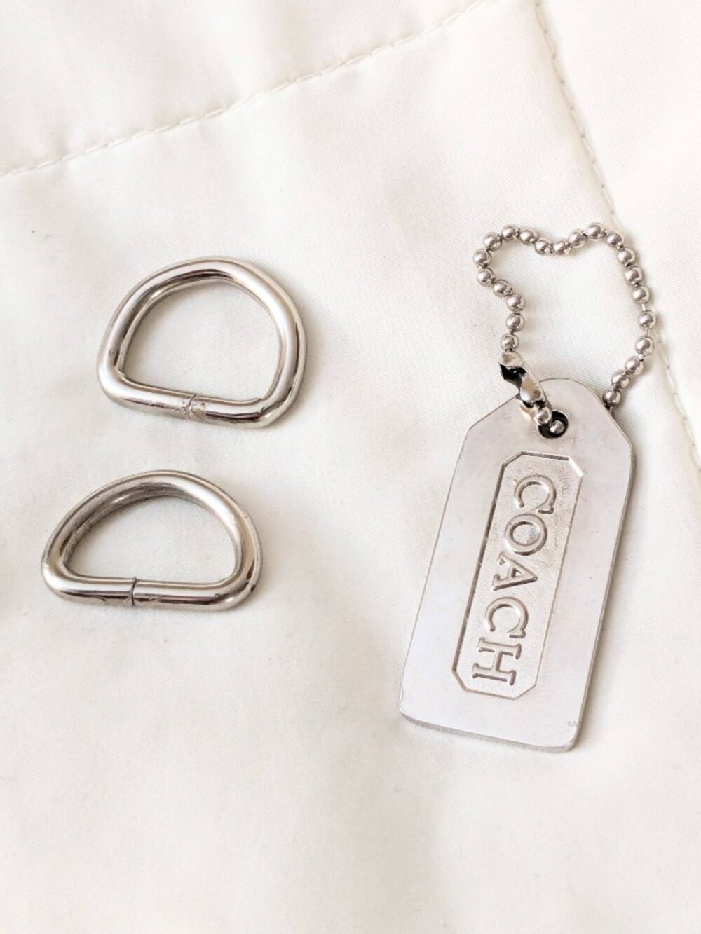 Vintage Coach Replacement Parts Silver Metal Hangtag Hang Tag Ball Chain D-Rings - Picture 2 of 4